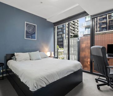 Stylish Docklands Living with Resort-Style Outlook - Photo 3