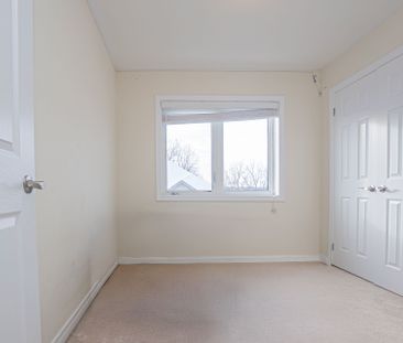 For Lease - 600 Linden Drive, Cambridge, Ontario - Photo 4