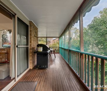 14 Alanson Place, Isaacs ACT 2607 - House For Rent | Domain - Photo 3