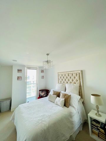 1 Bed Flat, Dowells Street, SE10 - Photo 3