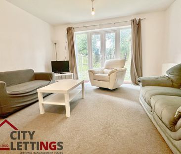 4 Bedroom End Terraced House - Photo 6