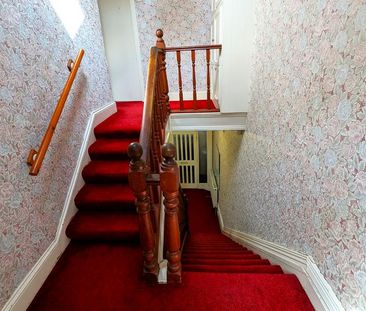4 bedroom house of multiple occupation to rent - Photo 2