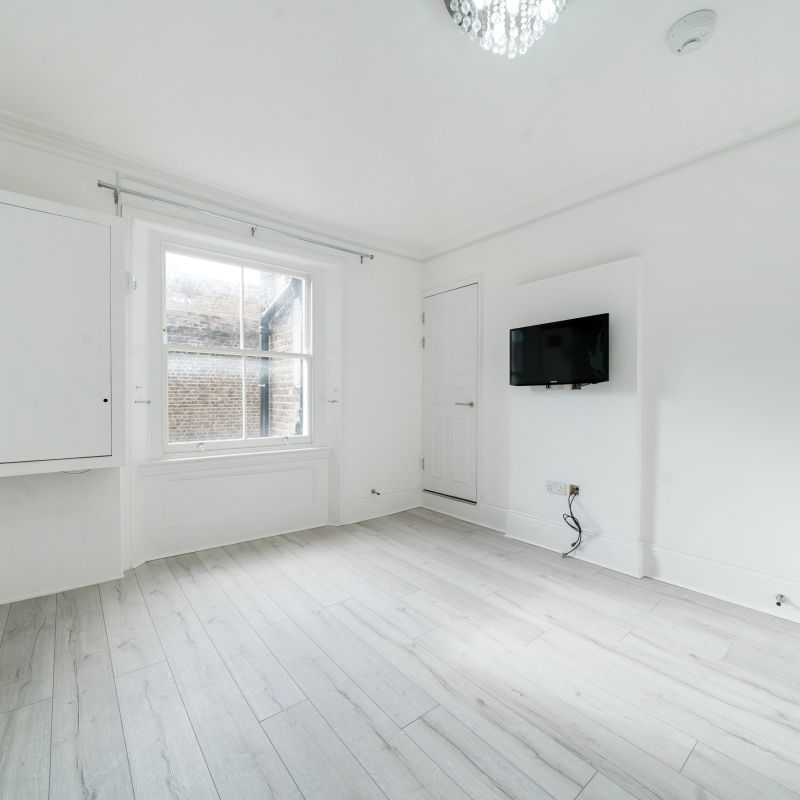 3 bedroom apartment to rent - Photo 1