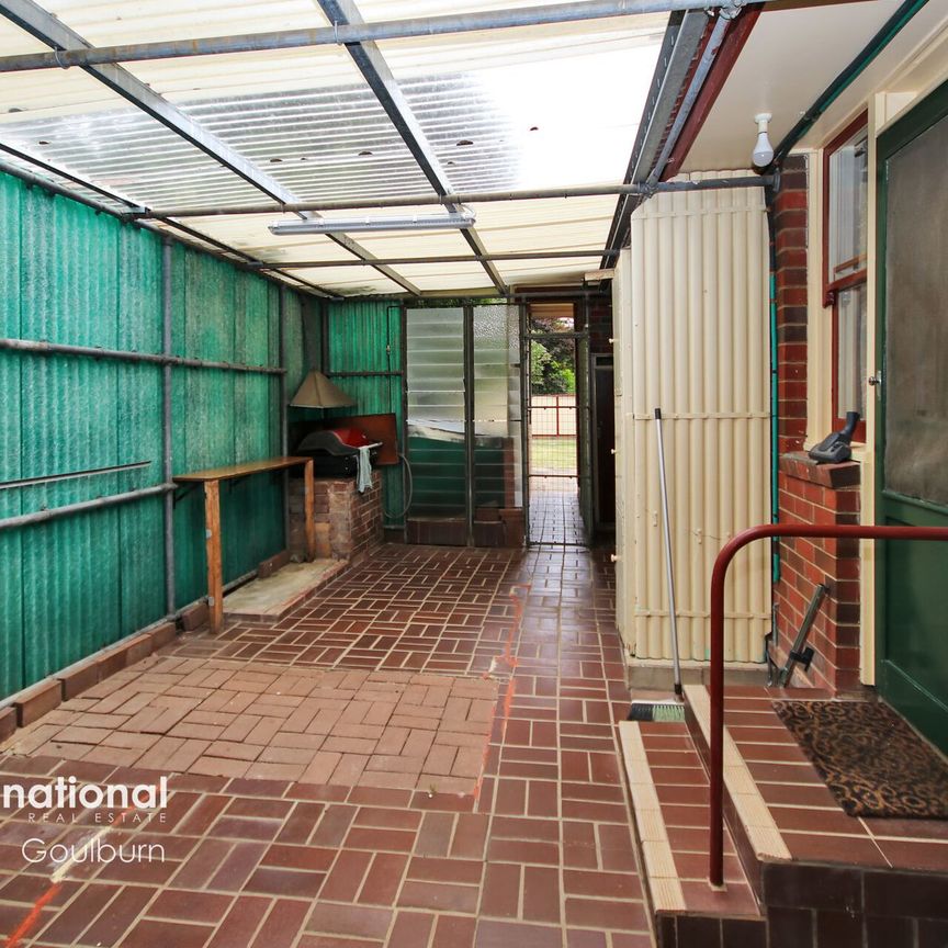 74 Albert Street, 2580, Goulburn Nsw - Photo 1