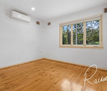 Conveniently Located Three Bedroom Home - Photo 1