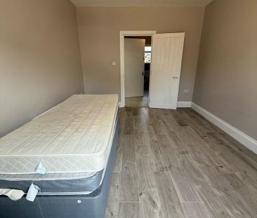 Studio to rent - Photo 6