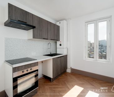 Location Appartement 2 pièces 47m² VICHY 03200 - Photo 2