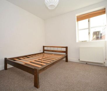 4 bedroom maisonette to rent - Photo 6