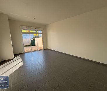 Location Maison 4 pièces 112m² CHATEAUROUX 36000 - Photo 2
