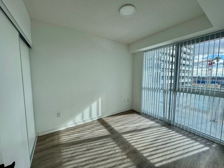 For Lease - 8 Interchange Way Unit# 810, Vaughan, Ontario - Photo 3