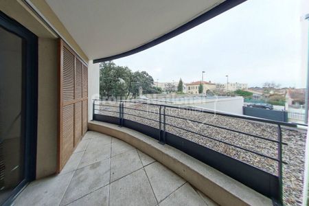 Location Appartement 2 pièces 44m² - Photo 4