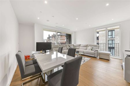 A bright three bedroom apartment in this modern Development - Photo 2