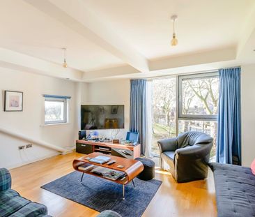 Room in a Shared Flat, Park Vista Apartments, E16 - Photo 1