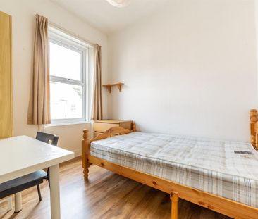 3 bed flat to rent in Ancrum Street, Spital Tongues, NE2 - Photo 5