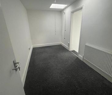 7 bedroom terraced house to rent - Photo 2