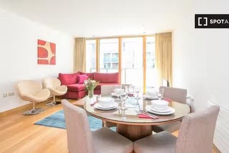 2-bedroom apartment for rent in Docklands North, Dublin - Photo 2