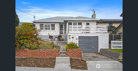 Stylish 3-Bedroom Home in West Moonah - Photo 4