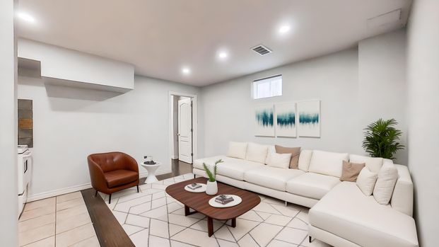 For Lease - 156 Townsgate Drive Unit# Bsmt #2, Vaughan, Ontario - Photo 1