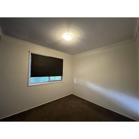 Family Home in a lovely street - Photo 2