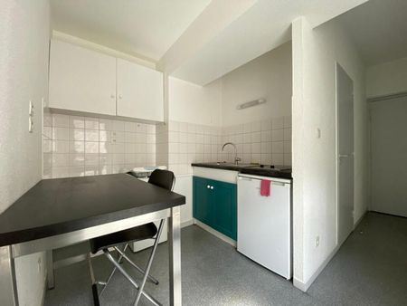 : Appartement 31.0 m² à SAINT ETIENNE - Photo 3