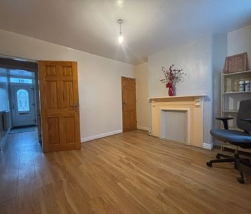 Arbury Avenue, Foleshill - Photo 2