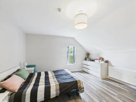 Apartment 6, 12 - Photo 5