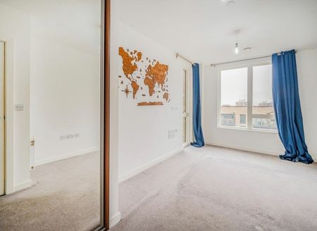 Madeira Street Canary Wharf, E14 - Photo 2