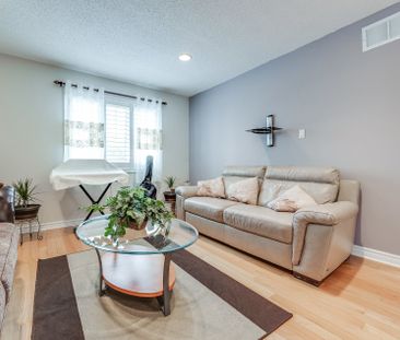 For Lease - 896 Mandolin Place, Mississauga, Ontario - Photo 2