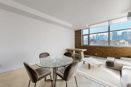 Corktown District Lofts 549-569 , #309 - Photo 3