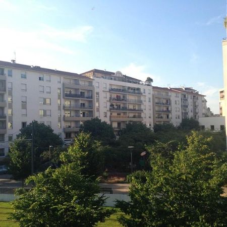 Location Appartement 1 pièce 19m² LYON 3ème - Photo 4