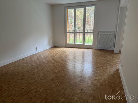 Location Appartement 5 pièces 94m² GIF SUR YVETTE 91190 - Photo 2