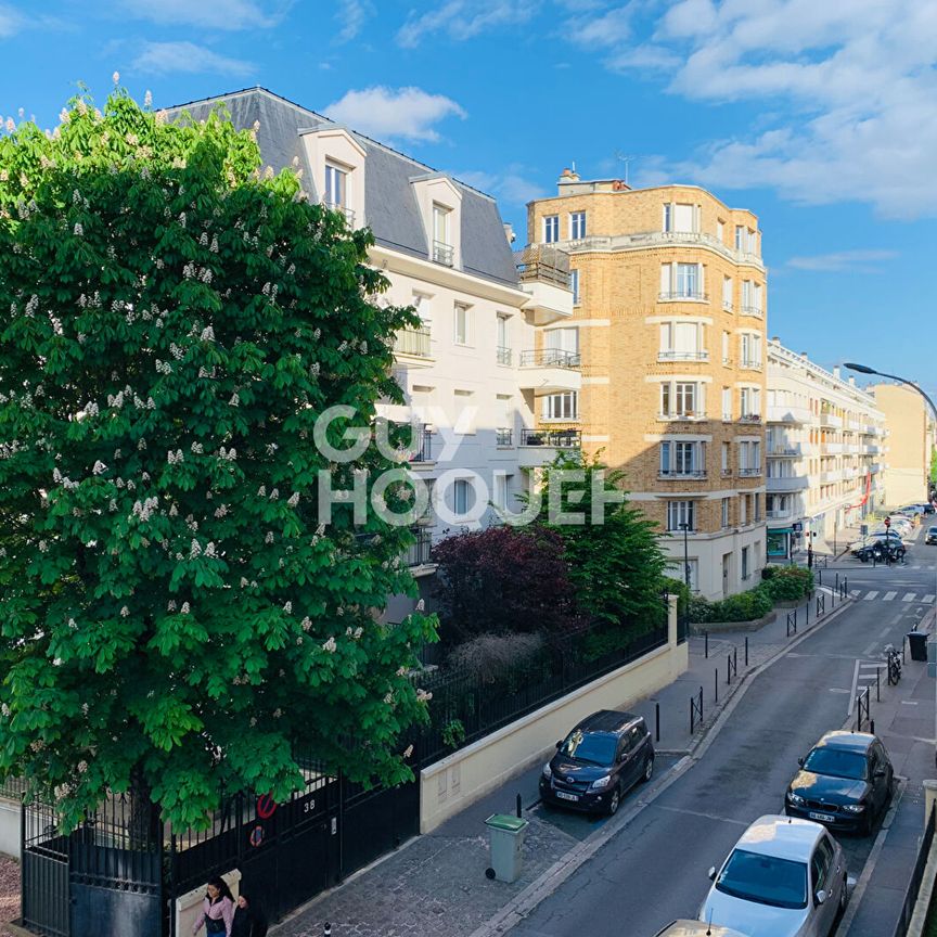 BOIS COLOMBES / Marché/ 3 P. 56.57 m² - Photo 1