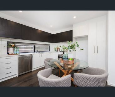 1/7 Highland Street, Kingsbury, Vic 3083 - Photo 3
