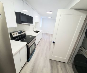 For Lease - 52 Sunny Glen Crescent, Brampton, Ontario - Photo 4