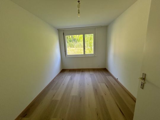 APPARTEMENT PROCHE DE TOUTES LES COMMODITES AVEC BALCON ET CHEMINEE - Foto 1