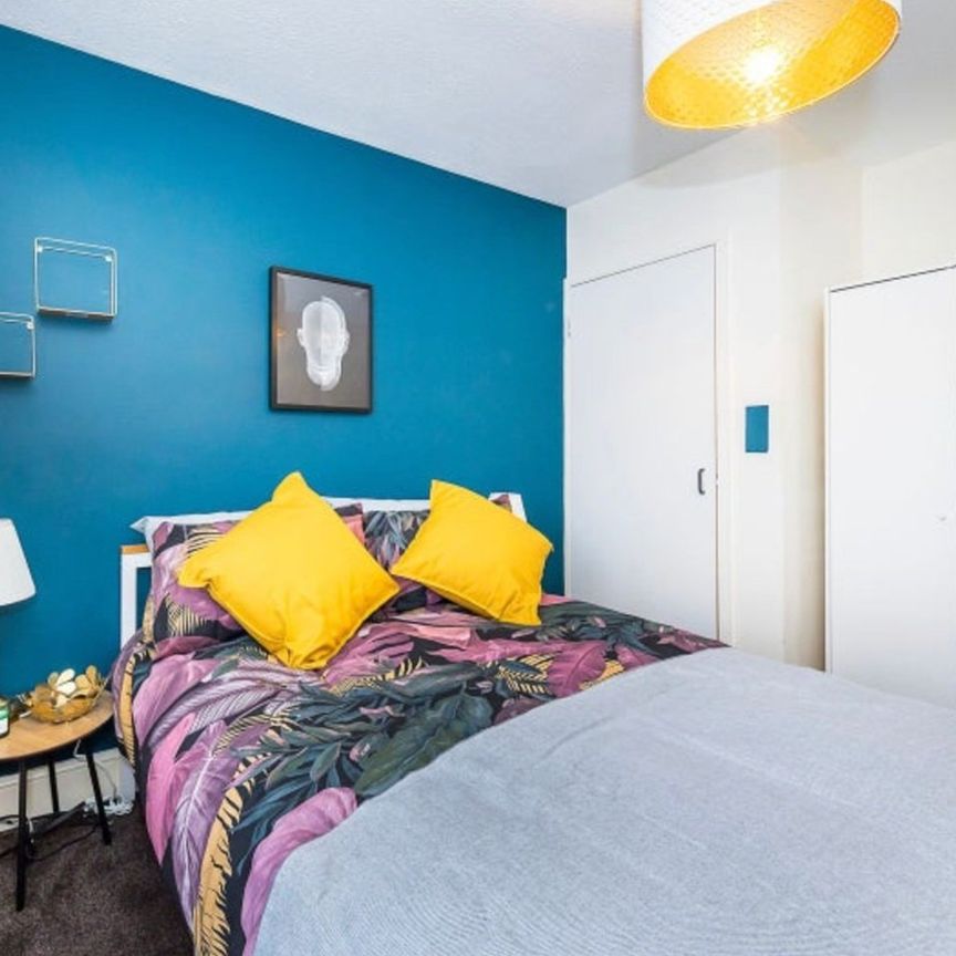 Room in a Shared House, Fakruddin Street, E1 - Photo 1