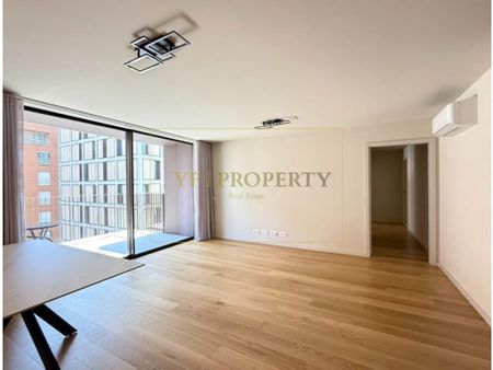 2 room luxury Apartment for rent in Vila Nova de Gaia, Portugal - Photo 2