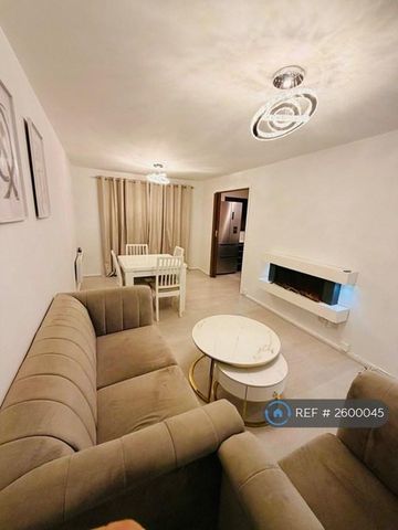 2 bedroom maisonette to rent - Photo 2