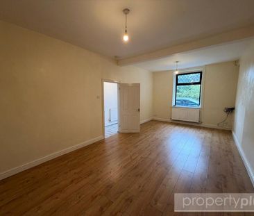 3 bedroom terraced house to rent - Photo 2