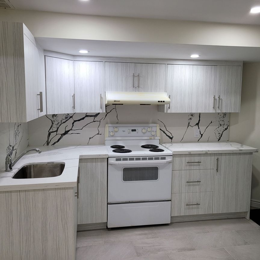 For Lease - 383 Jay Crescent Unit# Walkout Bsmt, Orangeville, Ontario - Photo 1