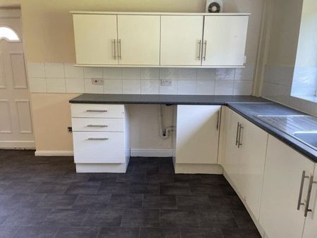 Harvey Court, Bolsover, S44, Property for rent - Photo 4