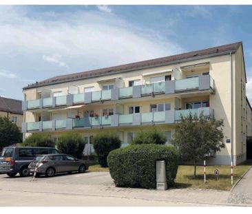 Helle 2-Zimmer-Wohnung mit sonnigem Südbalkon in Germering - Foto 1