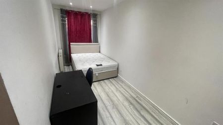 5 bedroom house to rent - Photo 2