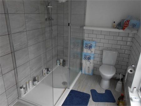 5 bedroom house share to rent - Photo 5