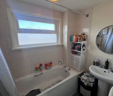 Eastfields - Photo 6