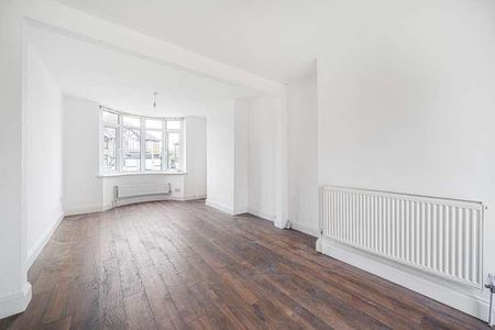 Malvern Road, SN2 - Photo 2