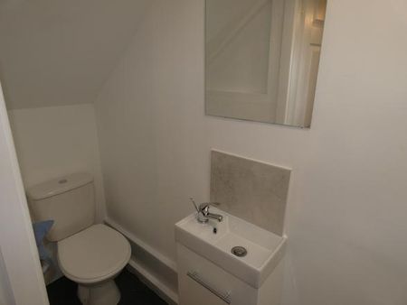 1 bedroom property to rent - Photo 4