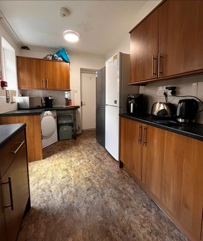 Cardigan Road, Bournemouth, Dorset, BH9 - Photo 3