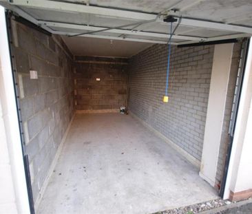 3 bedroom end of terrace house to rent - Photo 6