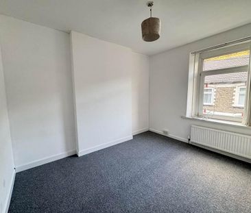 3 bedroom house to rent - Photo 3